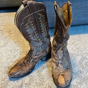 Tony Lama vintage boots. Sz 10 1/2